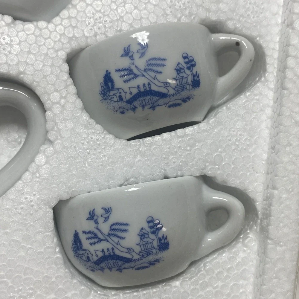 Vintage Mini Blue Willow Play Tea Set Porcelain Dollhouse Playhouse New In‎ Box